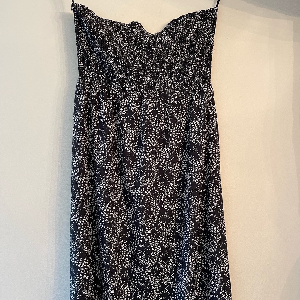 Strapless cute fabric maxi dress!